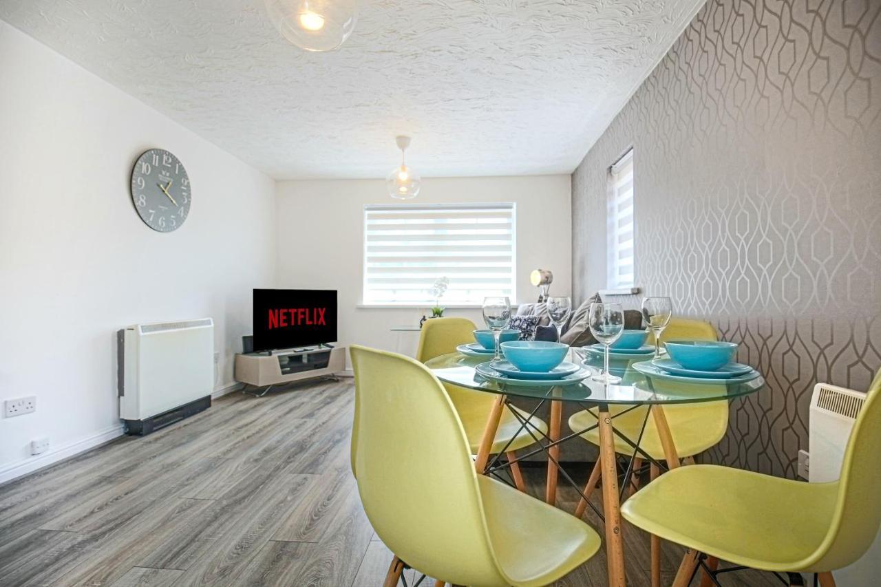 Delightful 2 Bed Apartment For Bicester Outlet Shopping By Platinum Key Properties Bagian luar foto