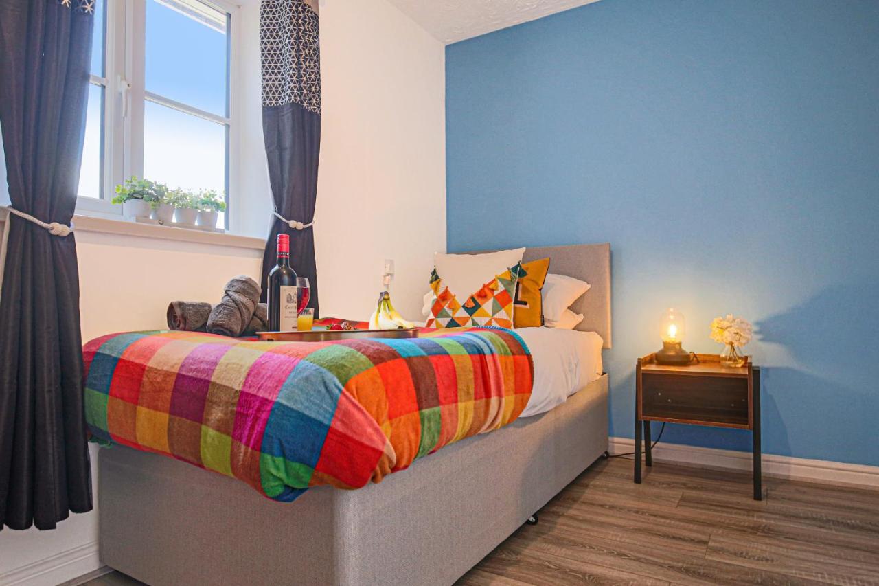 Delightful 2 Bed Apartment For Bicester Outlet Shopping By Platinum Key Properties Bagian luar foto