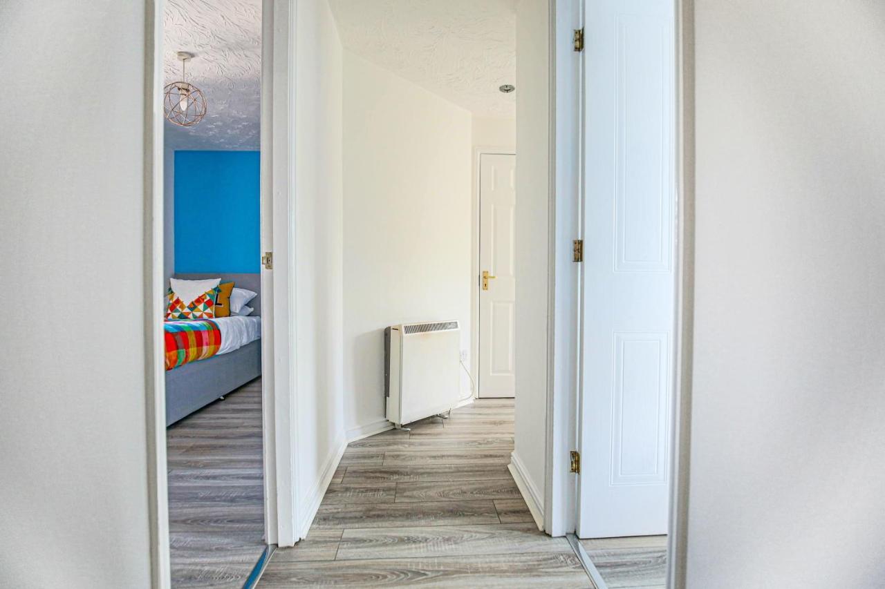 Delightful 2 Bed Apartment For Bicester Outlet Shopping By Platinum Key Properties Bagian luar foto